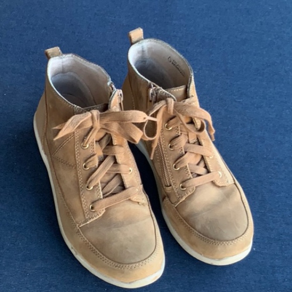 Vionic Ankle Boot